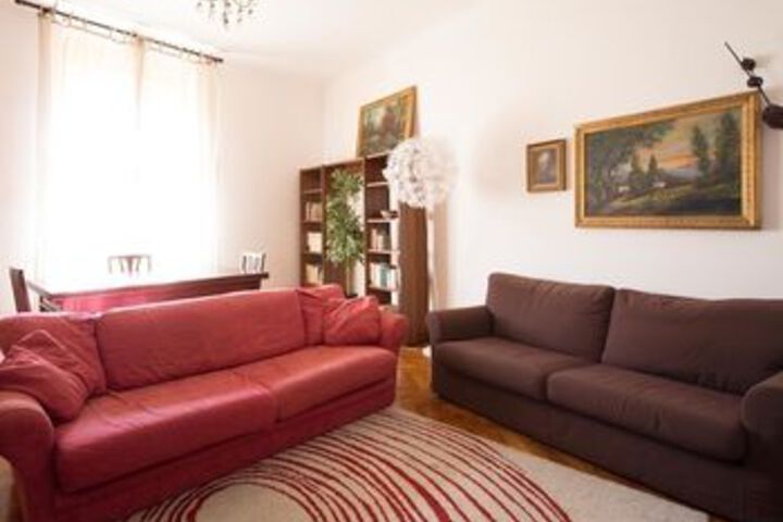 Room 18 of 19