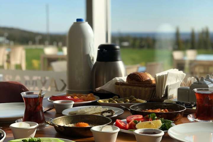 Breakfast/Coffee Service 24 of 27