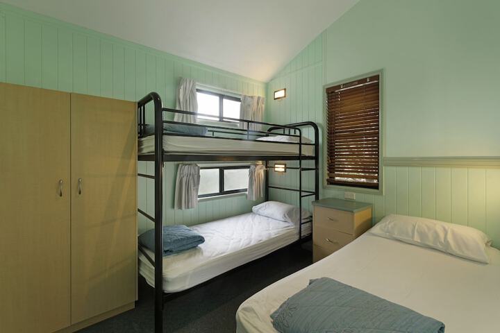 Room 11 of 81