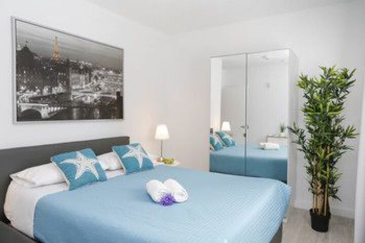 Room 114 of 245