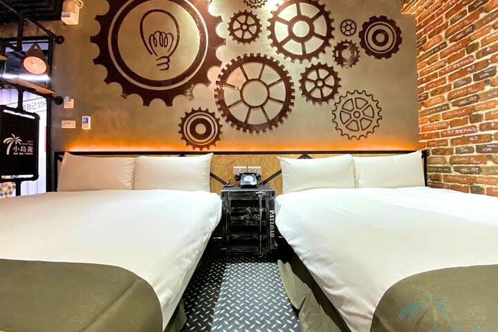 Room 10 of 89
