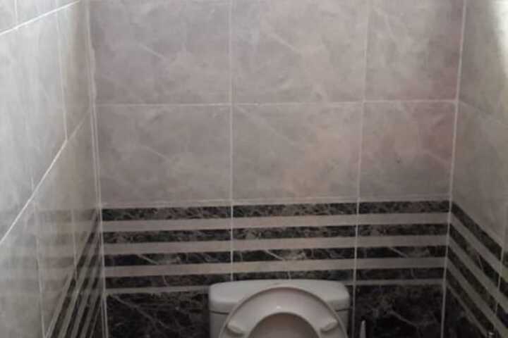 Room 13 of 20