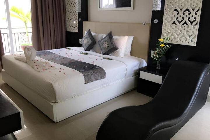 Room 42 of 59