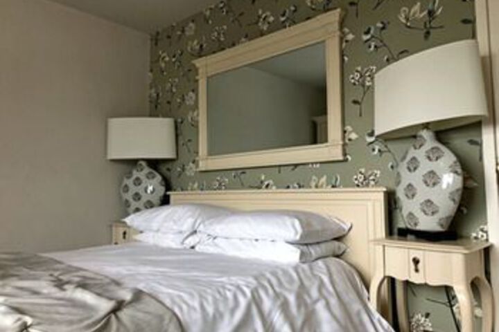 Room 45 of 109