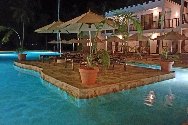 Pool 16 of 79