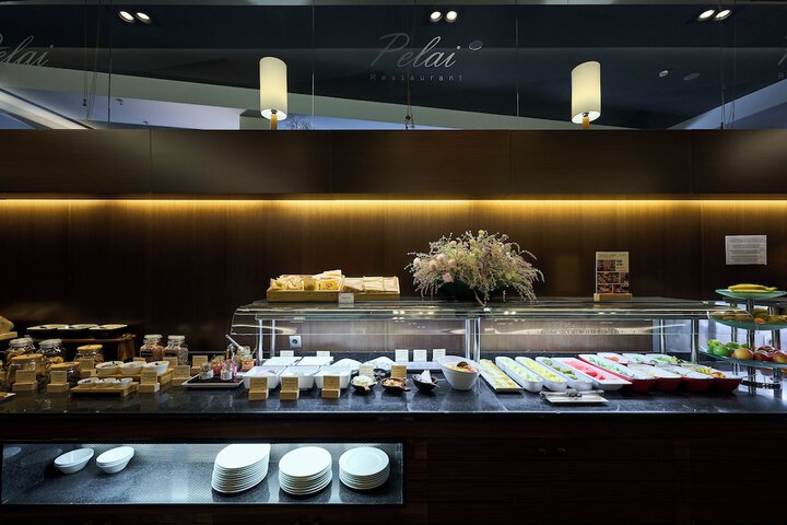 Dining 95 of 116