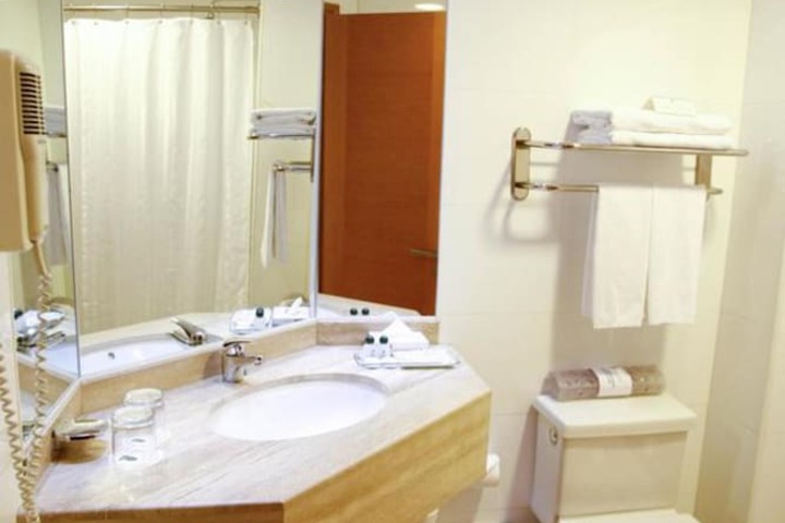 Bath Amenities