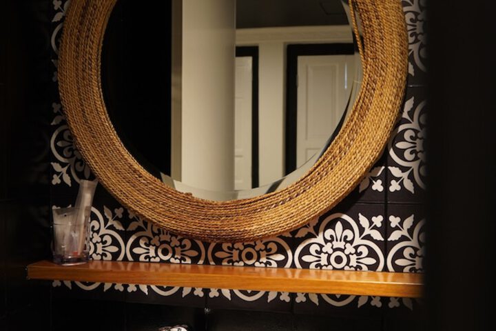 Room 42 of 55
