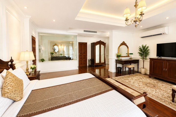 Room 29 of 67