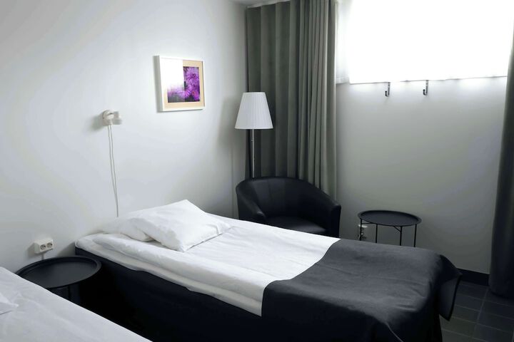 Room 43 of 81
