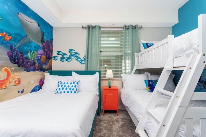 Room 2 of 37