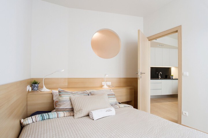 Room 12 of 60