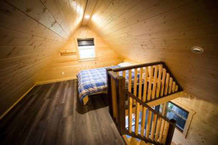 Room 8 of 23