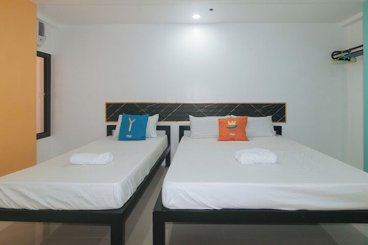 Room 26 of 45