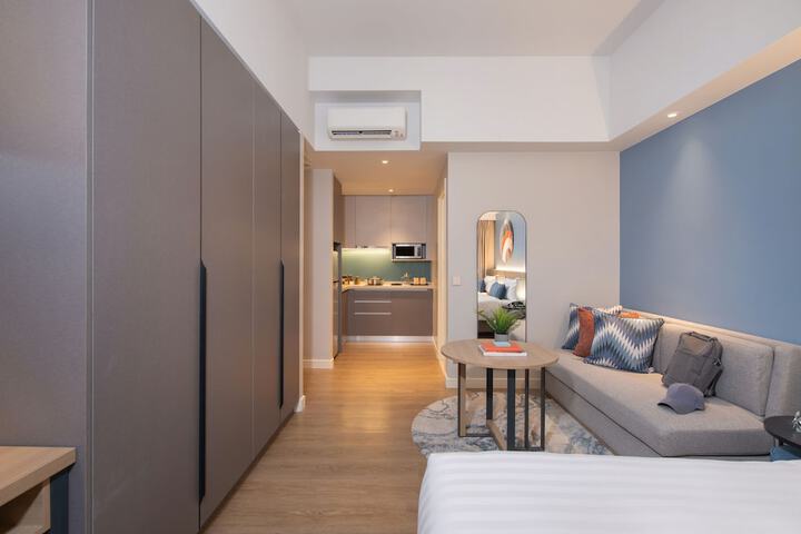 Room 25 of 71