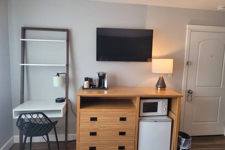 Room 21 of 55