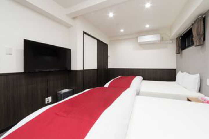 Room 5 of 29