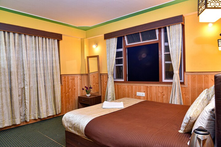 Room 29 of 65