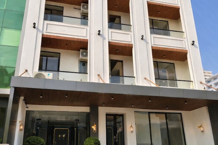 The Prominence Premium Hotel & Banquet