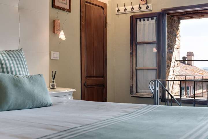 Room 29 of 157