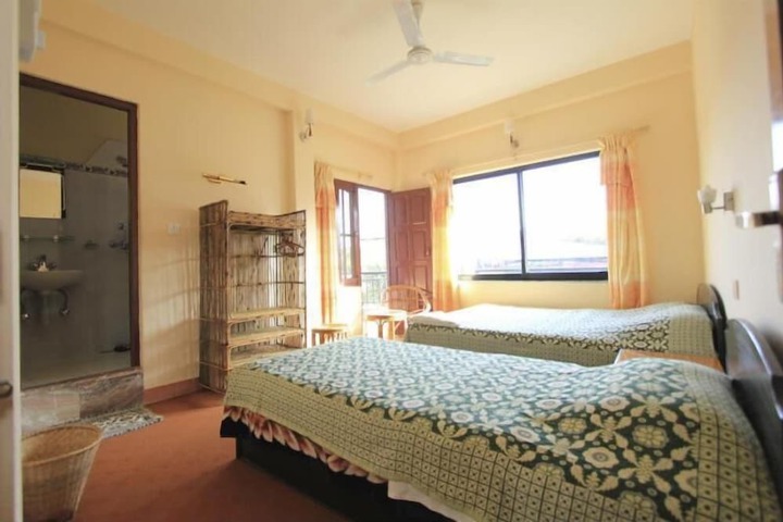 Room 4 of 19