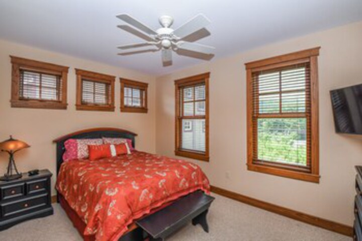 Room 26 of 36