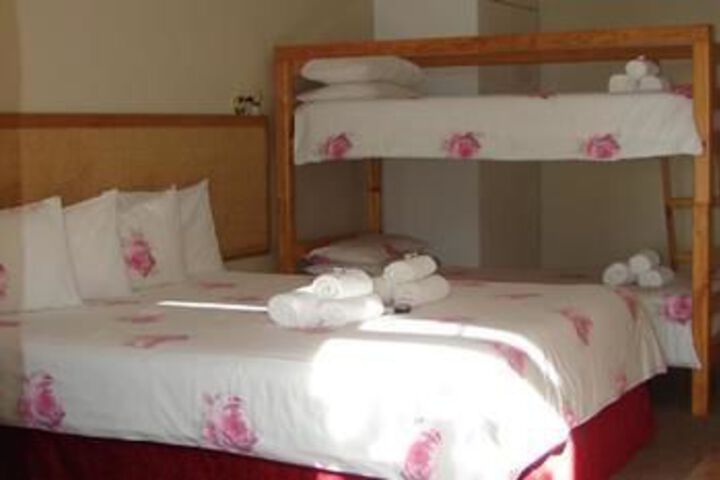 Room 3 of 17