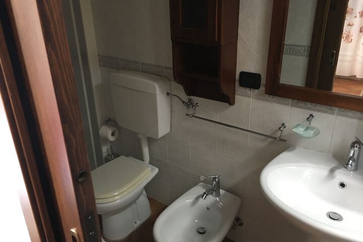 Room 55 of 71