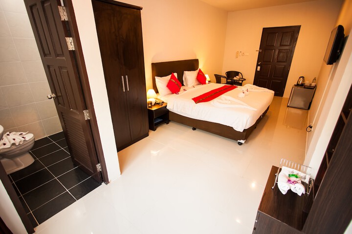 Room 7 of 46