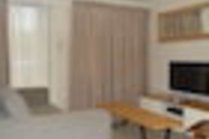 Room 35 of 51