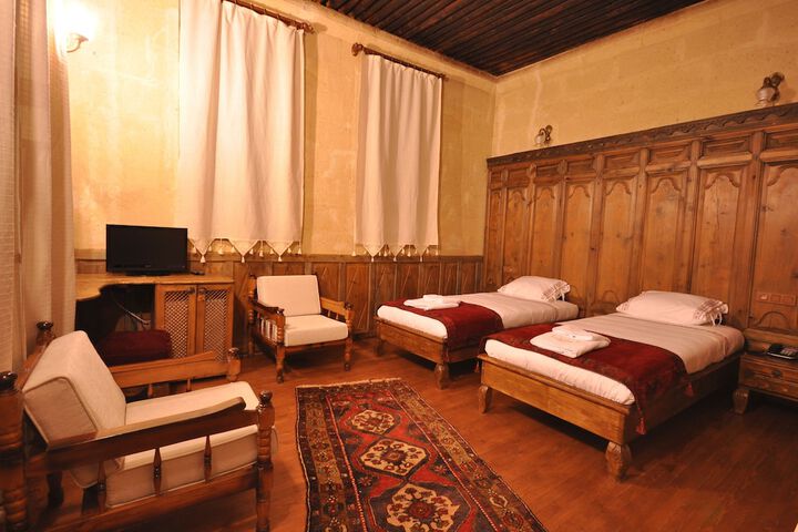 Room 5 of 31