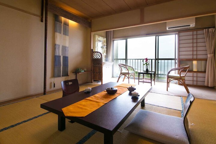 Room 23 of 125