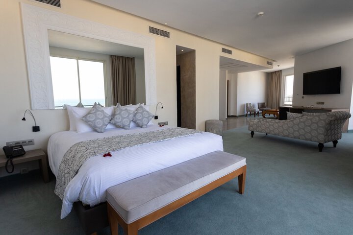 Room 7 of 51