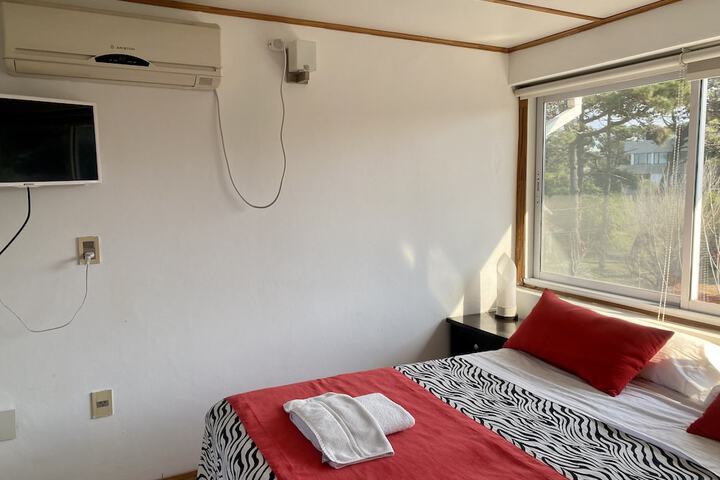 Room 43 of 97