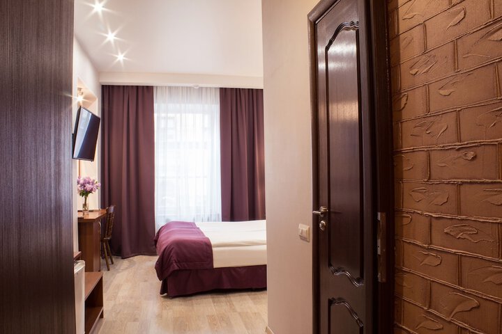 Room 29 of 121