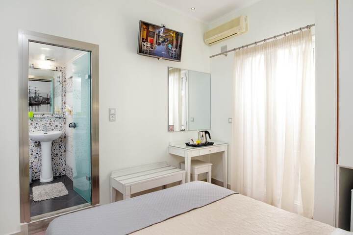 Bath Interior