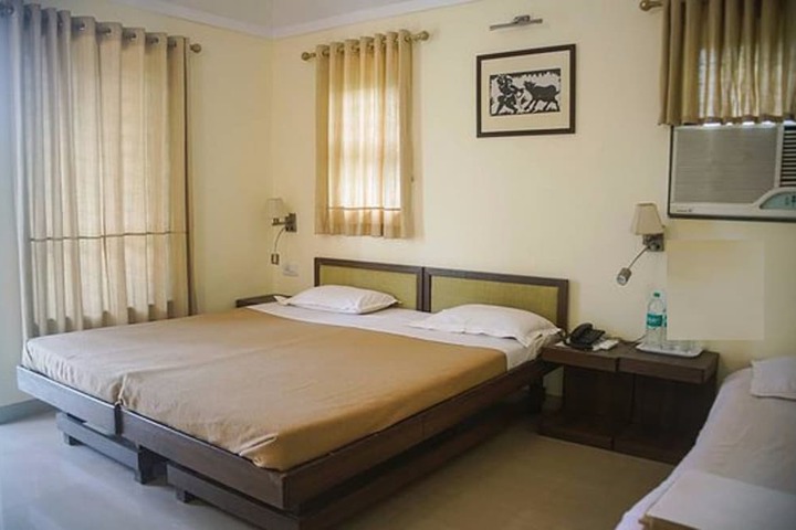Room 4 of 29