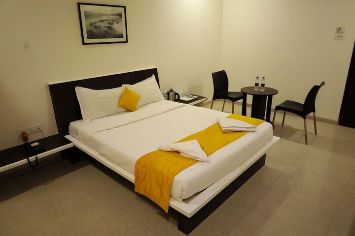Room 18 of 39