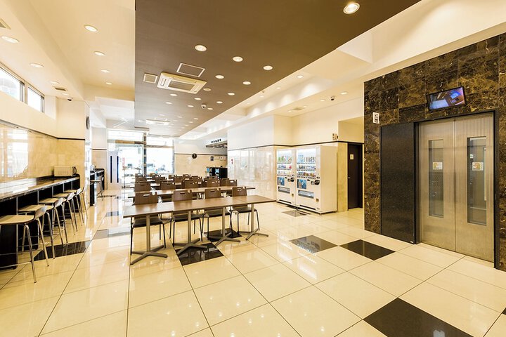 Guest Lobby