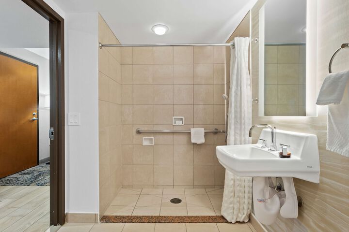 Bathroom shower