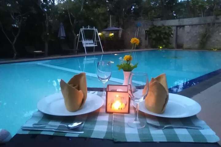 Pool 12 of 40
