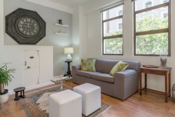 Murray House Suite