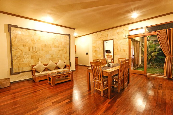 Room 5 of 25