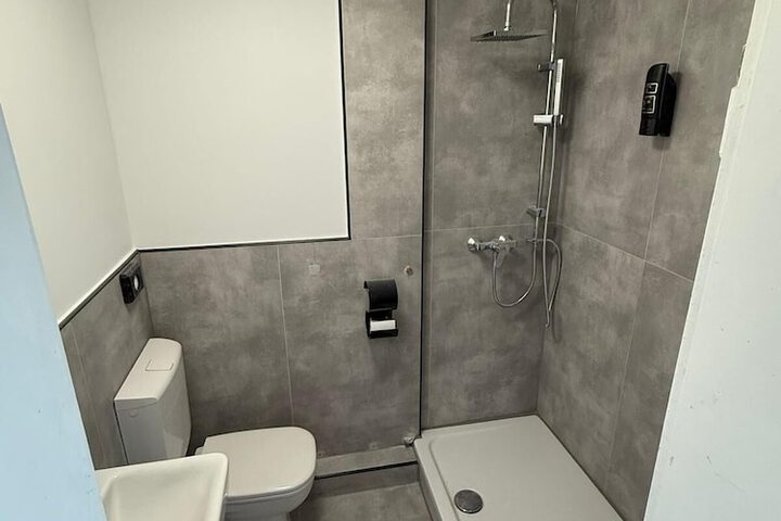 Room 19 of 25