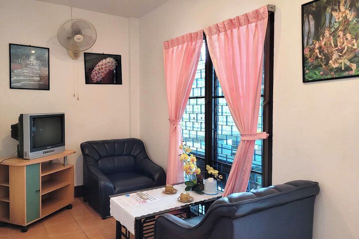 Room 20 of 196