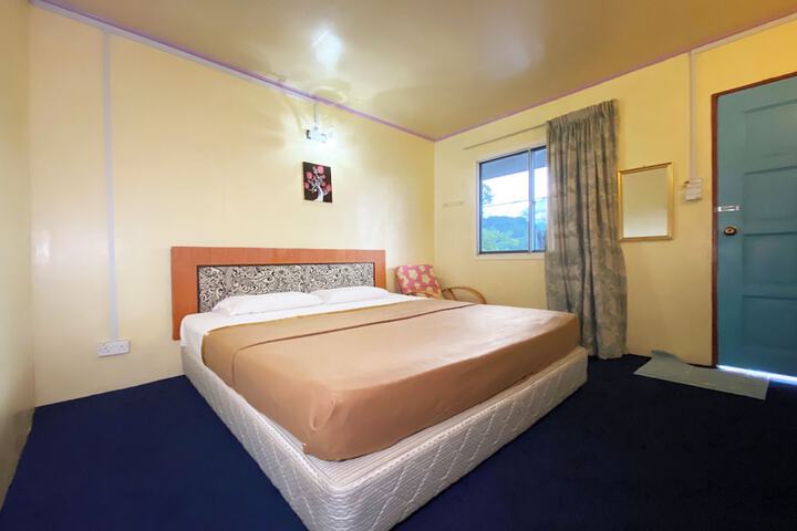 Room 20 of 29