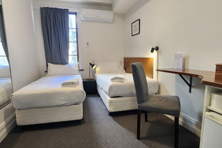 Room 17 of 51