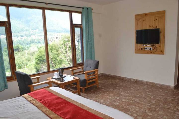Room 2 of 15