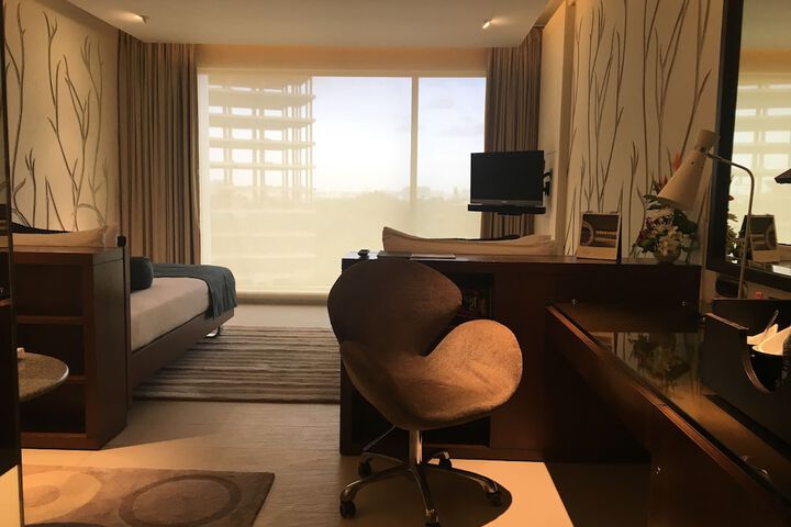 Room 4 of 31