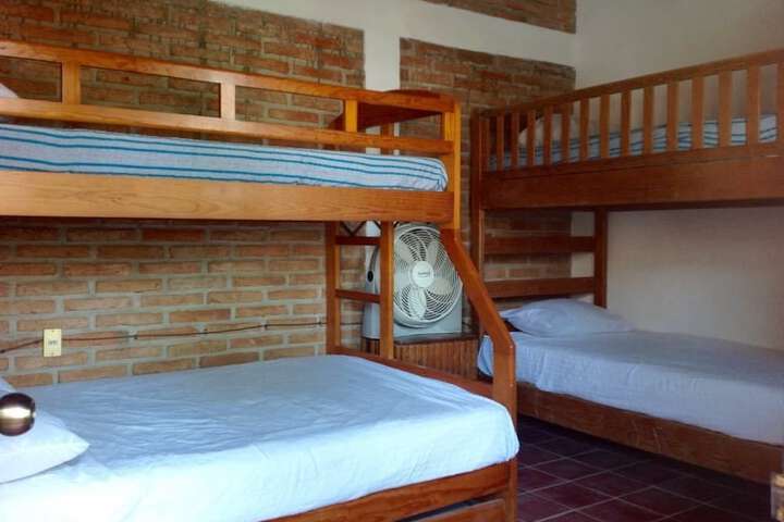 Room 3 of 60